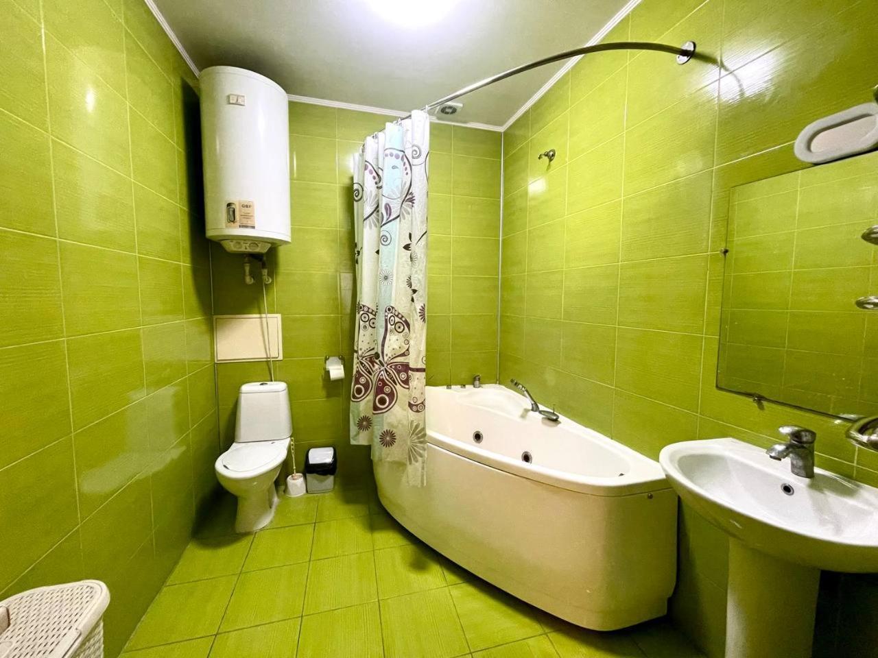 Ferienwohnung Pavlovskaya Square Charkiw Exterior foto